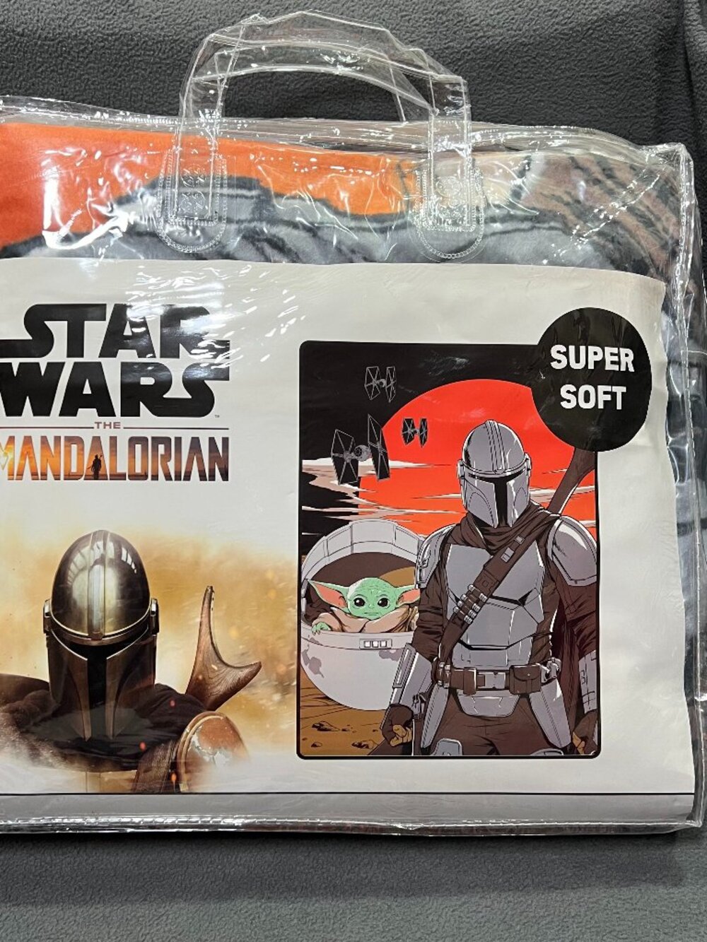 Star Wars The Mandalorian Grogu Twin/Full Raschel Blanket 60x80 Super Soft NEW